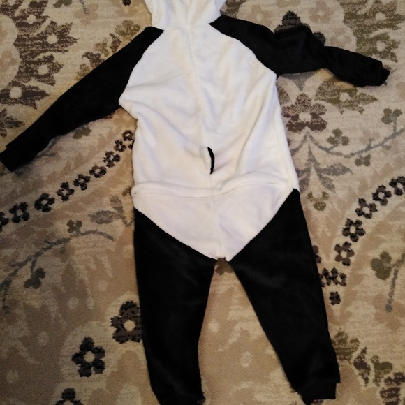 Angelieno Unisex Panda pajamas/costume size 5 - Picture 7 of 8